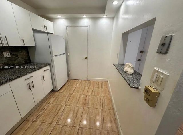 4 of 17 - 1470 Ne 125th Terrace #412, North Miami, FL
