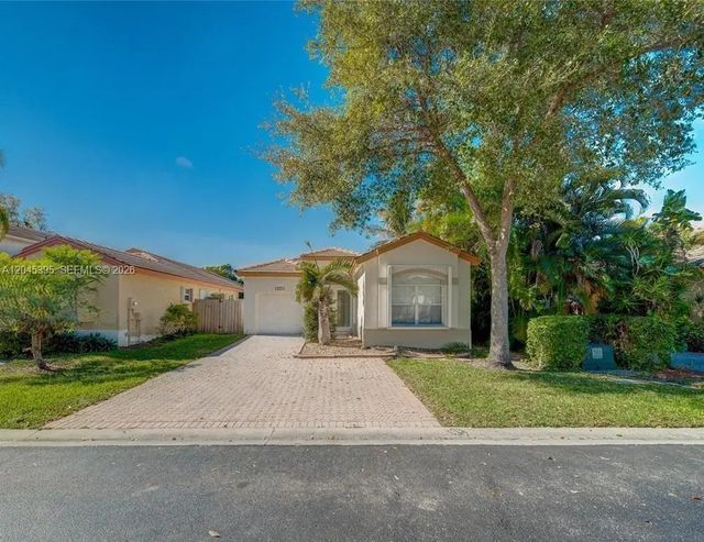 2924 Nw 99th Place, Doral