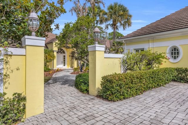 3 of 63 - 7107 Se Golfhouse Drive, Hobe Sound, FL