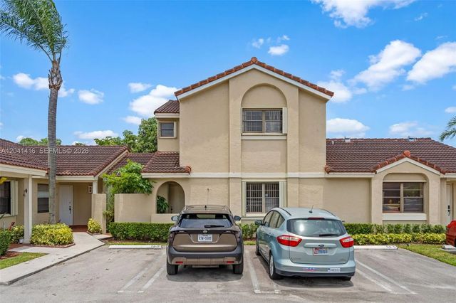 6233 Nw 170th Terrace, Miami