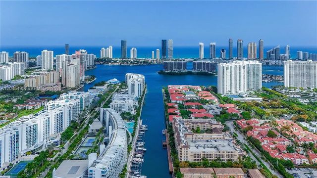 3 of 20 - 5125 Sw 37th Street, Pembroke Park, FL