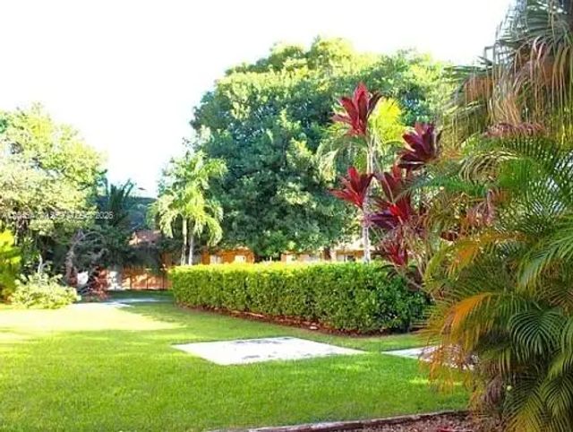 4 of 22 - 9760 Sw 184th Street #12d, Cutler Bay, FL