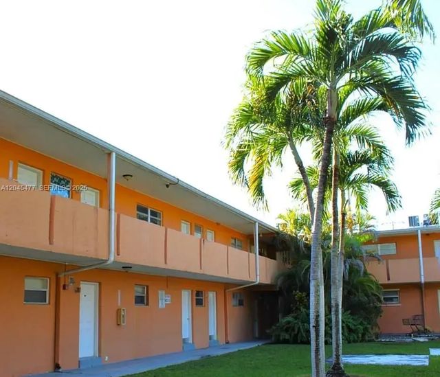 5 of 22 - 9760 Sw 184th Street #12d, Cutler Bay, FL