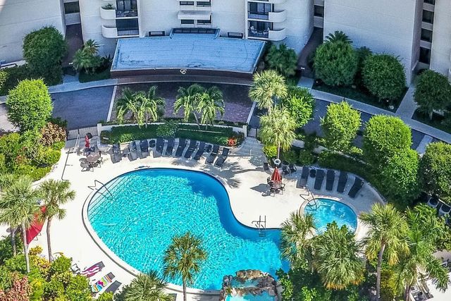 3 of 43 - 2450 Presidential Way #1405, West Palm Beach, FL