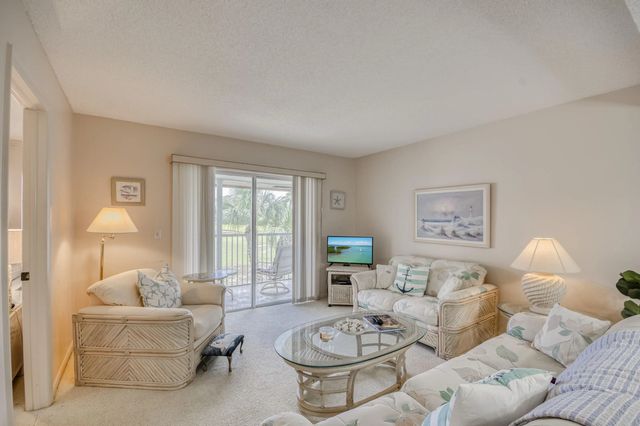 4 of 18 - 18081 Se Country Club Drive #26, Jupiter, FL