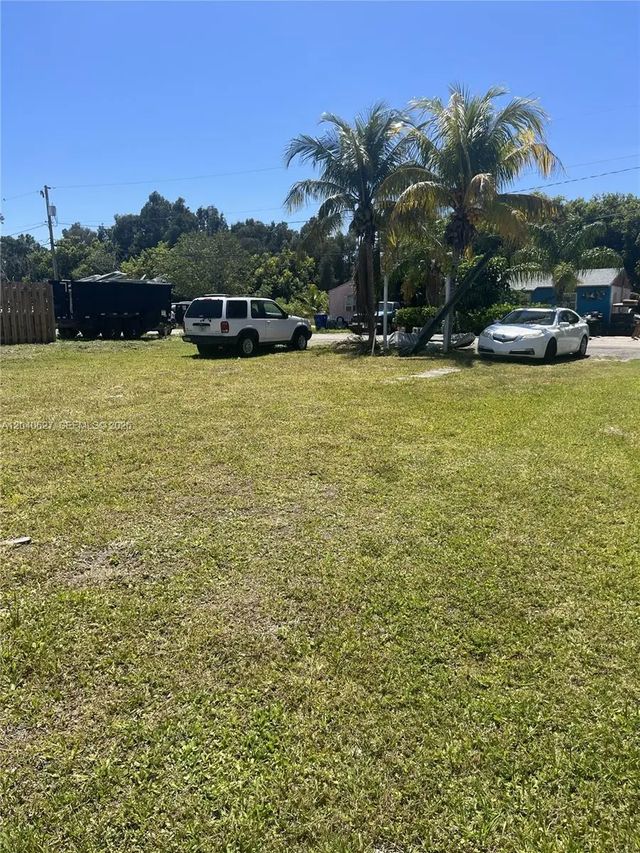 3 of 3 - 5754 Se Green Lane, Stuart, FL