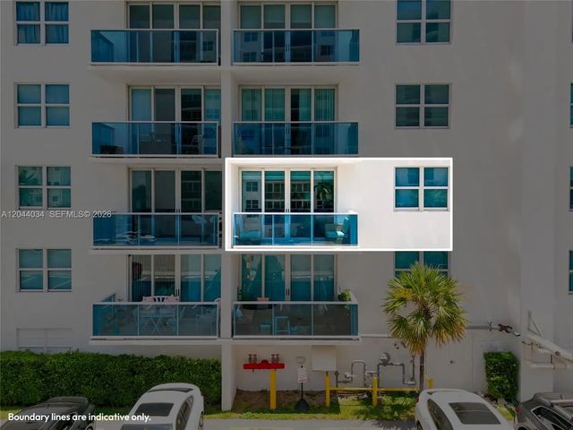 3 of 31 - 7501 E Treasure Drive #2s, North Bay Village, FL