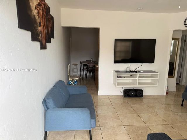 5 of 34 - 4211 Sw 38th Street, West Park, FL