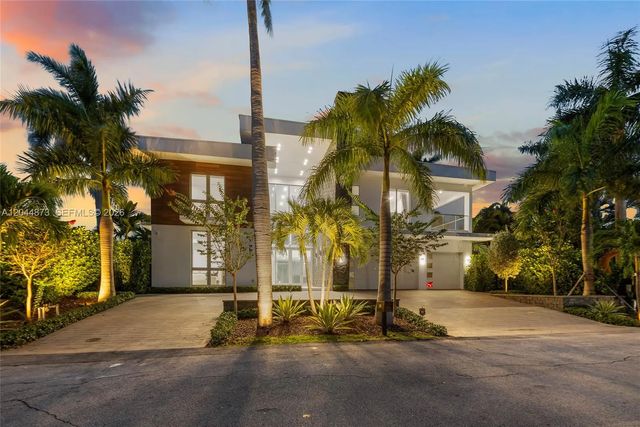 91 Fiesta Way, Fort Lauderdale