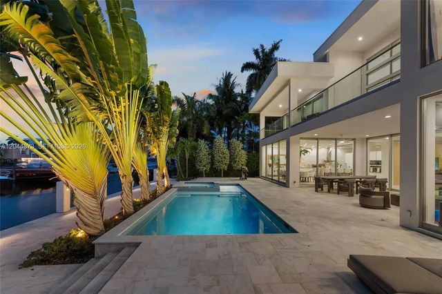 2 of 66 - 91 Fiesta Way, Fort Lauderdale, FL