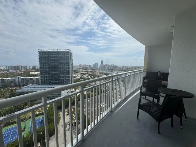 4 of 18 - 1755 E Hallandale Beach Boulevard #2104e, Hallandale, FL