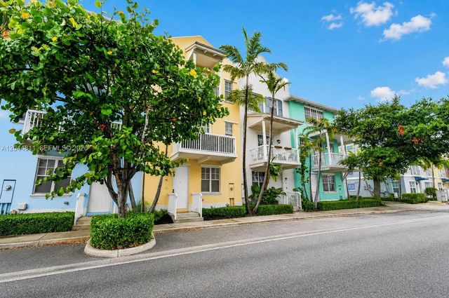 810 N 3rd Avenue N #76, Lake Worth
