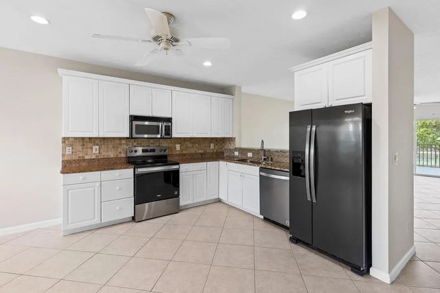 3 of 32 - 2127 Se Wild Meadow Circle, Port St. Lucie, FL