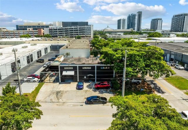 4 of 13 - 5571 Nw 84th Avenue, Doral, FL