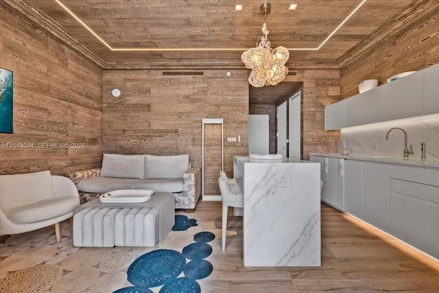 3 of 24 - 17975 Collins Avenue #bc#2, Sunny Isles Beach, FL