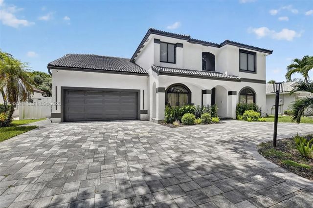 2 of 59 - 10746 Charleston Place, Cooper City, FL