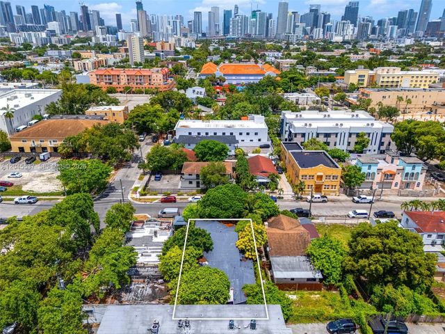 5 of 13 - 210 Sw 13th Avenue, Miami, FL