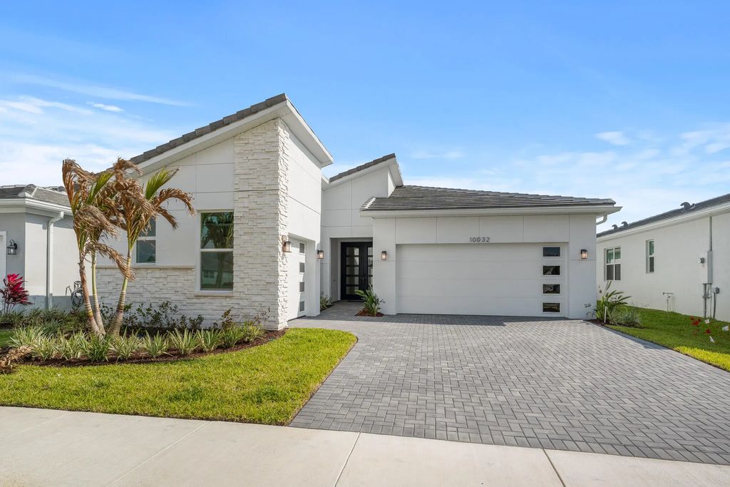 11968 Sw Pantone Street, Port St. Lucie