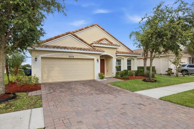 3 of 43 - 2024 Albany Terrace Sw, Vero Beach, FL