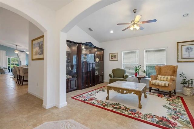 4 of 43 - 2024 Albany Terrace Sw, Vero Beach, FL