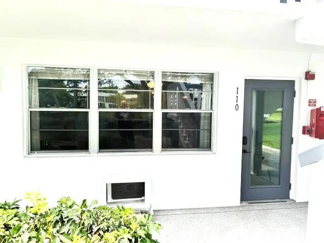 2 of 27 - 110 Markham F #110, Deerfield Beach, FL