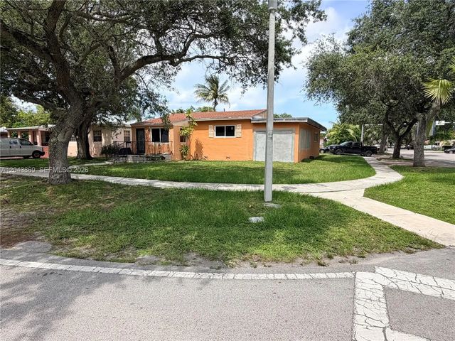 5 of 20 - 13105 Nw 12th Avenue, North Miami, FL