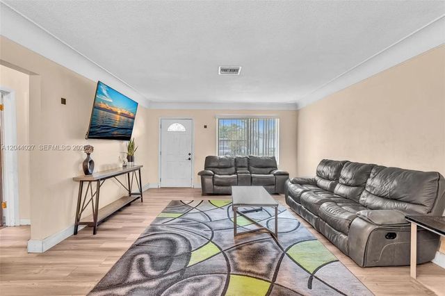 3 of 15 - 1808 Nw 3rd Court, Fort Lauderdale, FL