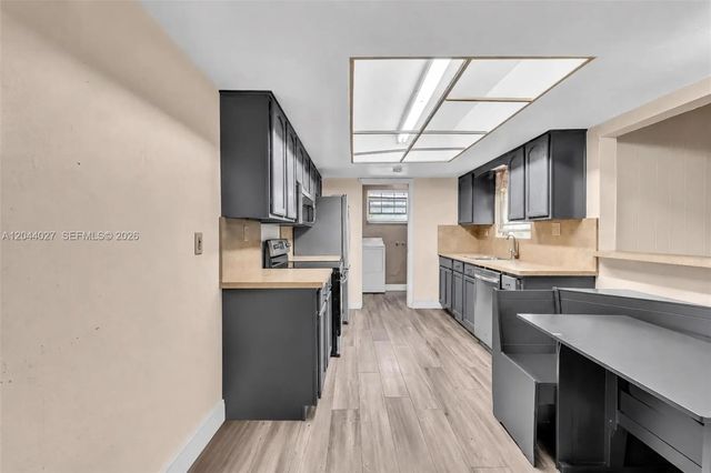 4 of 15 - 1808 Nw 3rd Court, Fort Lauderdale, FL