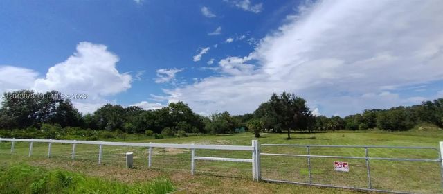 18611 Nw 304 Street, Okeechobee