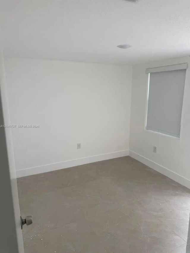 4 of 8 - 2328 Nw 80th Street, Miami, FL