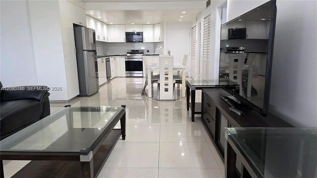 1351 Ne Miami Gardens Drive #511e, Miami