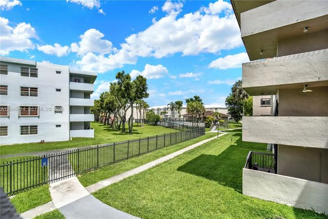 4 of 41 - 1101 Sw 122nd Avenue #205, Miami, FL