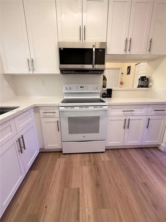 4 of 16 - 2361 Nw 96th Terrace #18h, Pembroke Pines, FL