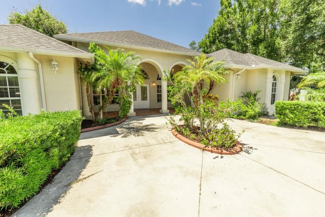 2 of 39 - 2306 Nw 4th Street, Okeechobee, FL