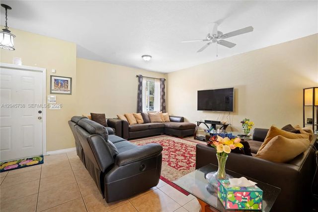 4 of 32 - 8915 Sw 19th Street, Miramar, FL
