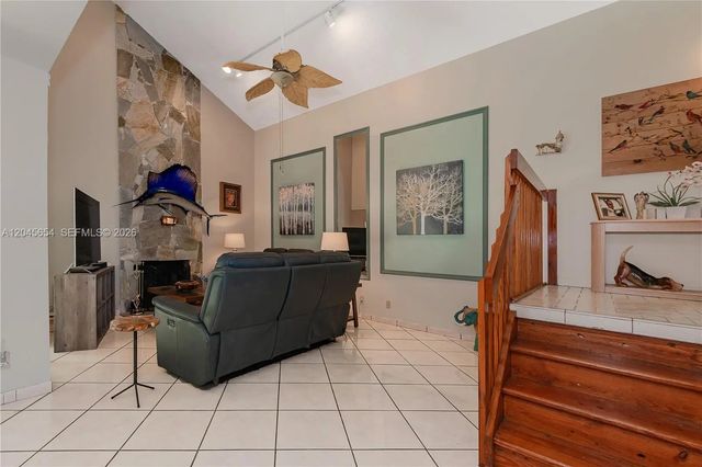 5 of 33 - 17617 Nw 61st Court N, Hialeah, FL