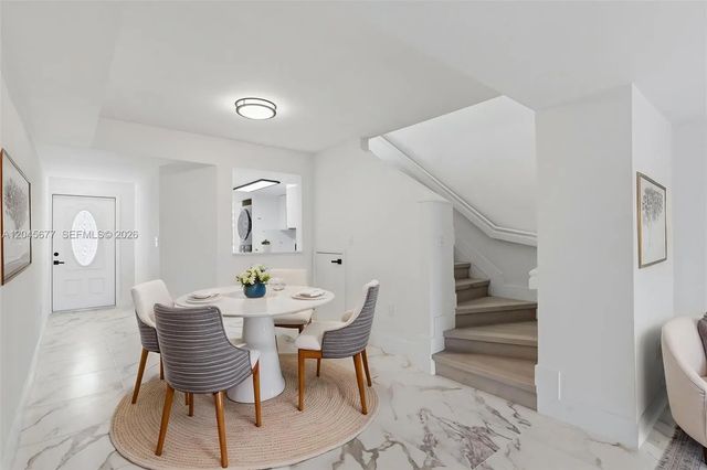 3 of 35 - 1030 Nw 123rd Court #706, Miami, FL