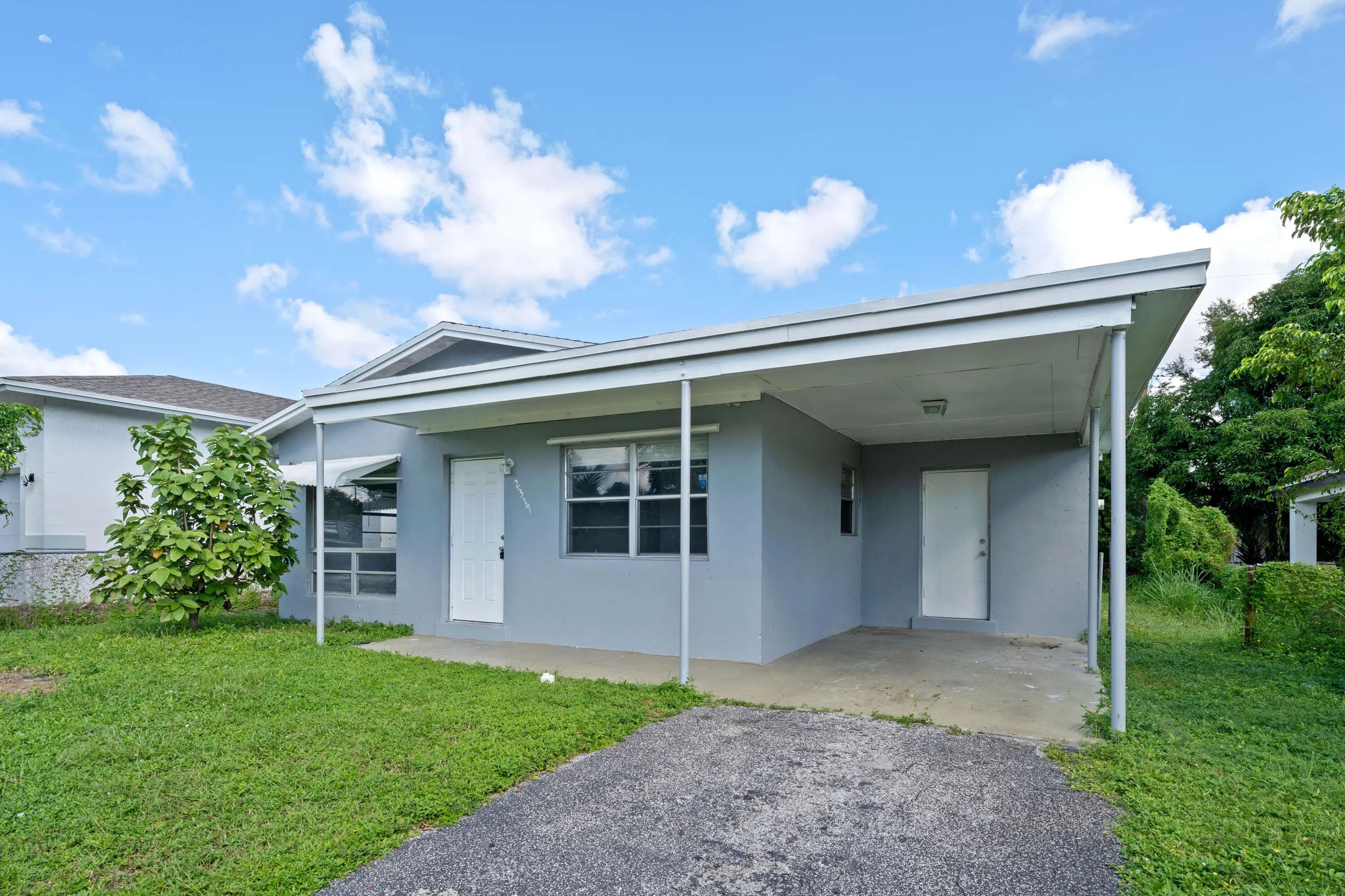 2317 Nw 6th Place, Fort Lauderdale