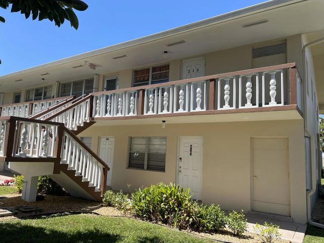 203 Easthampton I, West Palm Beach