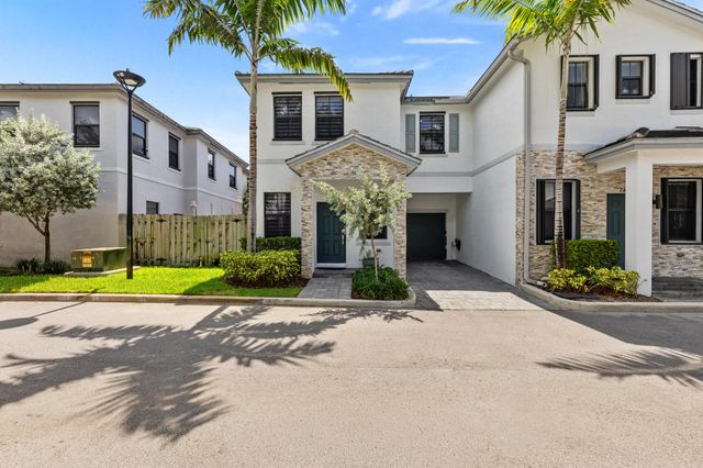 2820 Sw 17th Avenue, Fort Lauderdale