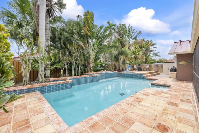 2 of 43 - 10662 Nw 7th Place, Coral Springs, FL