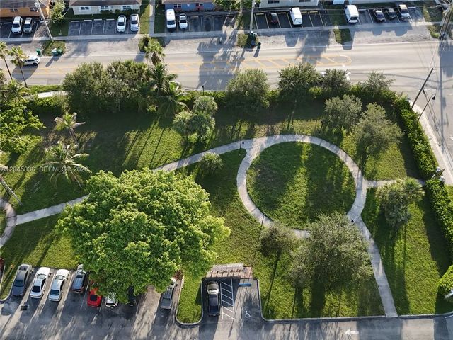 4 of 32 - 1750 Nw 55th Avenue #103, Lauderhill, FL
