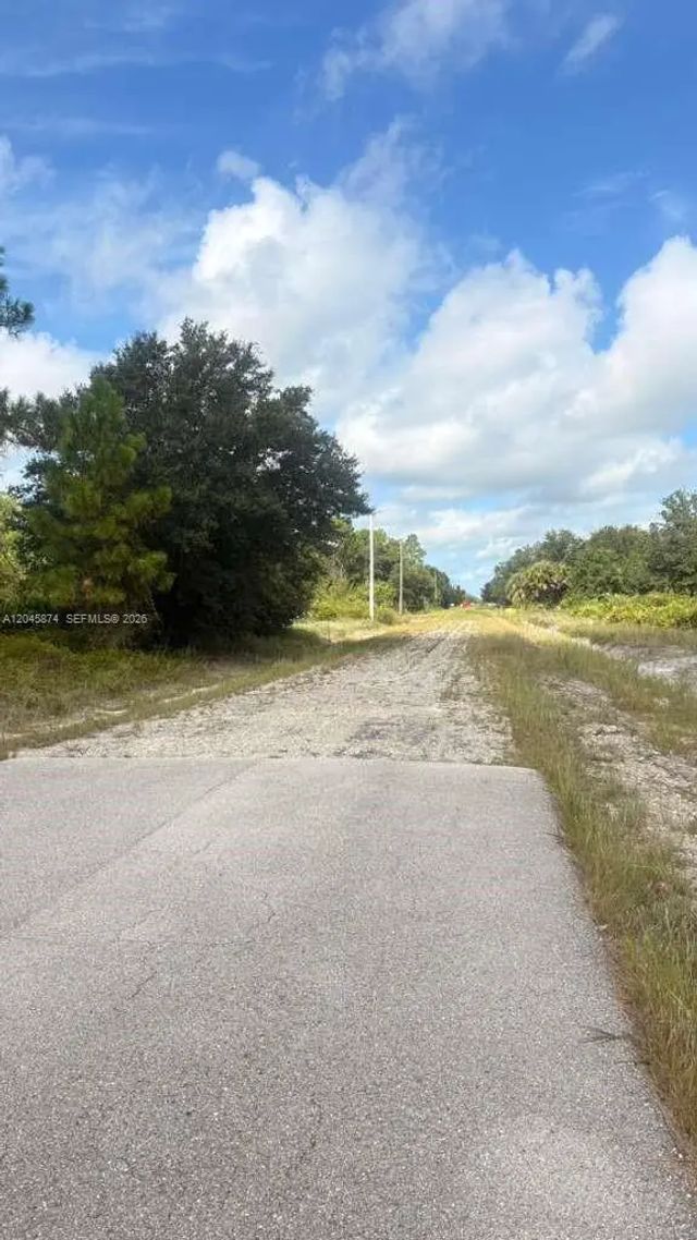 2517 54th Street W, Lehigh Acres