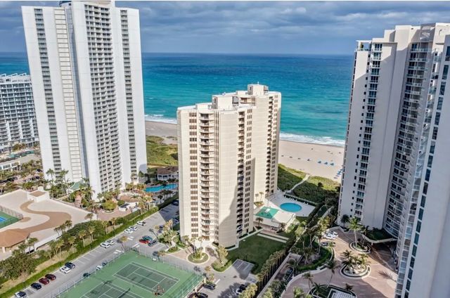 2 of 21 - 2800 N Ocean Drive #a5b, Riviera Beach, FL