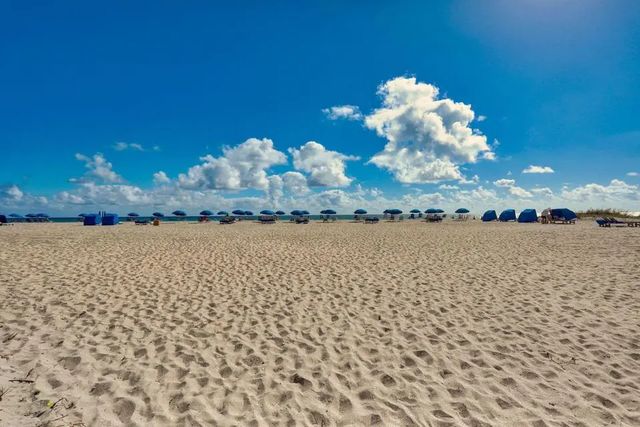 4 of 21 - 2800 N Ocean Drive #a5b, Riviera Beach, FL