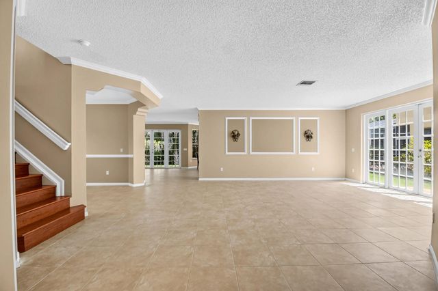 5 of 76 - 2520 Glendale Place, Royal Palm Beach, FL