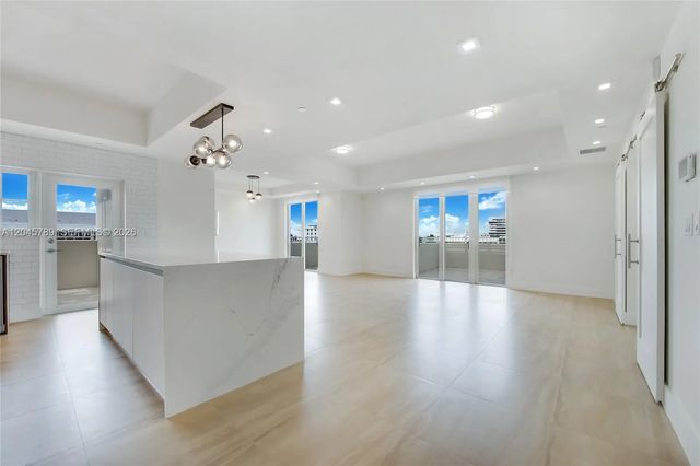 3 of 21 - 120 Salamanca Avenue #ph, Coral Gables, FL