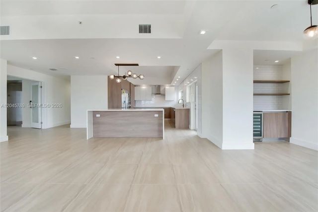 5 of 21 - 120 Salamanca Avenue #ph, Coral Gables, FL