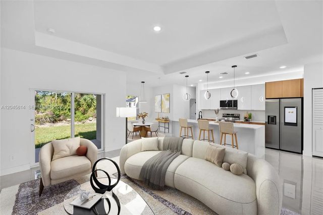 3 of 35 - 765 Jopinica Avenue, Lehigh Acres, FL