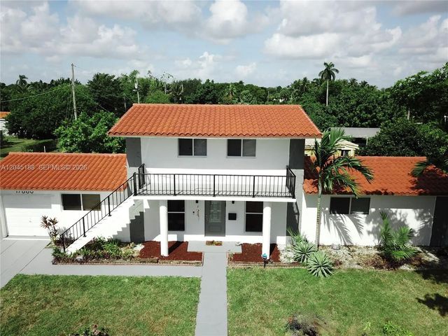 2 of 6 - 17880 Ne 13th Avenue, North Miami Beach, FL